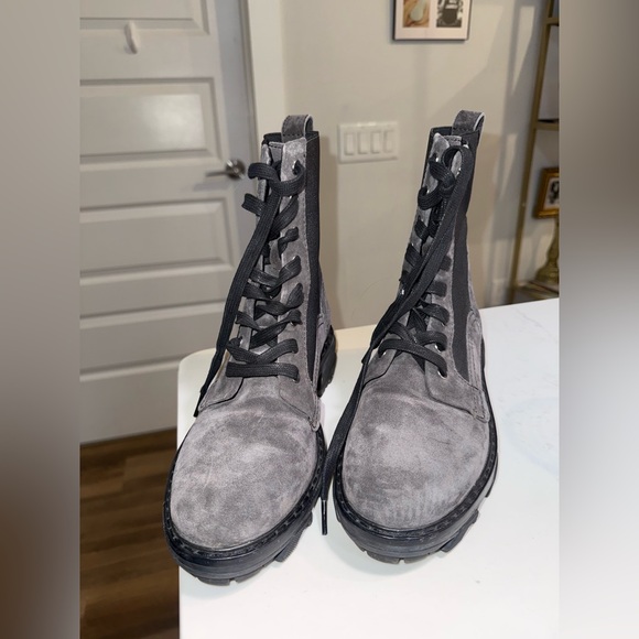 Rag & Bone Shiloh Asphalt Gray Black Suede Lace Up Lug Sole Combat Boots - Picture 4 of 12